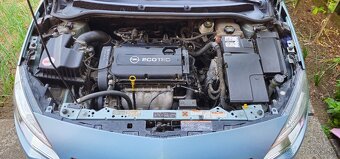 Opel Astra J - 8