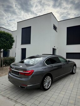 BMW 730Ld xDrive - 8