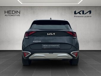 KIA SPORTAGE 1,6 CRDi MHEV FWD 7DCT GOLD - 8