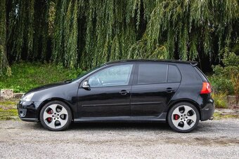 Volkswagen Golf 2.0 GTI ,147kW - 8