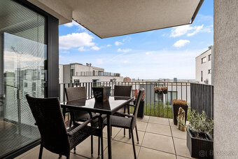 Moderný 3-izbový byt s predzáhradkou a terasou - 8