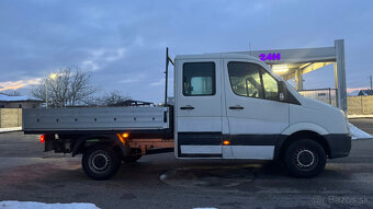 Volkswagen Crafter 2,5tdi - 8
