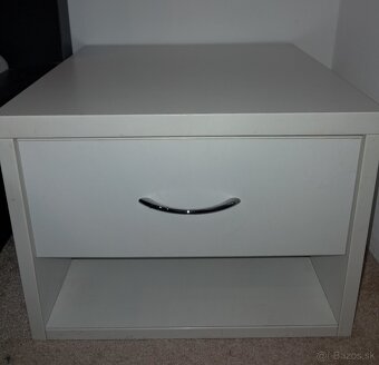 Posteľ + nočný stolík - 8