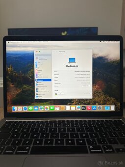 MacBook Air (2020) 13" i3 Space Gray - 8