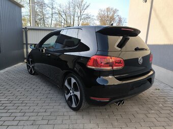 VW Golf GTD | 2.0TDi | DSG | DYNAUDIO | FULL LED | DCC - 8