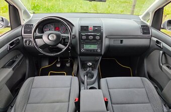 Volkswagen Touran 1.9 TDI 77KW/105PS R.V.10/2006 - 8