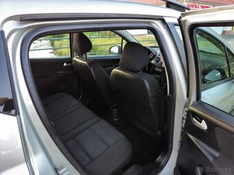 PEUGEOT 207SW 1.4i 140000km - 8