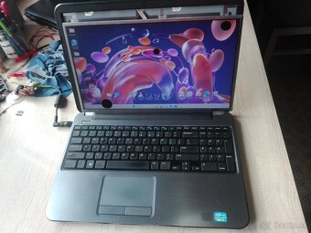 Rozpredám DELL E6520. E5440. E5500. 15R-5521. D830. - 8