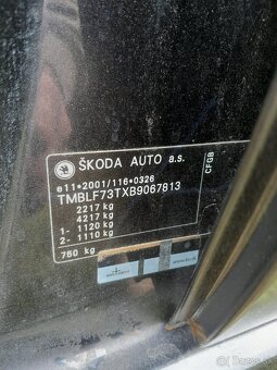 Škoda superb combi 4x4 125kw, 2011 - 8