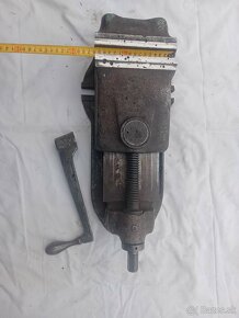 Predlohové kolesa TOS  SU 40,50 a zverák 160 - 8