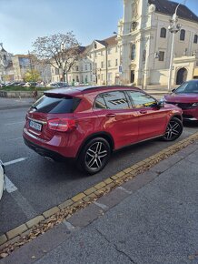 Mercedes-Benz GLA 200d 4MATIC AMG – TOP stav - 8