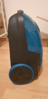 Vysávač Hoover - 8