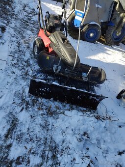 rotačná metla HONDA - 8