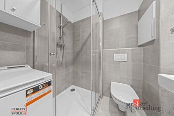 Moderný 2 izbový byt s klímou a balkónom v tichom a pokojnom - 8