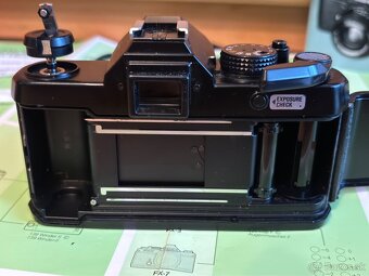 Yashica FX-3 + dva objektívy - 8