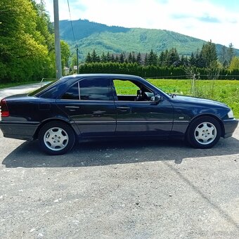 Mercedes-Benz W202 - 8