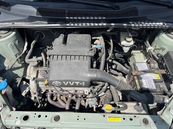 Toyota Yaris 1.0 (2002) – 128 000 km, STK/EK do 9/2026 - 8