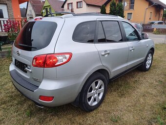 Hyundai Santa fe 4x4 2,2 diesel bez korózie - 8