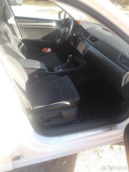 Predám 4x4 Škoda Superb 3 combi ročník 2016 DSG - 8