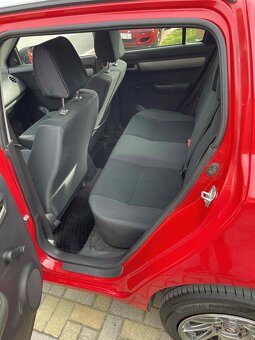 Suzuki Swift - 8