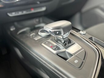 Audi A4 Avant 2.0TDi 110kW S-tronic Sport - 8