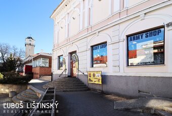PRENÁJOM Obchodný priestor 100m2 na Námestí Sv. Egídia - - 8