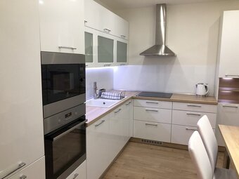 Moderný dvojizbový byt blízko centra LM Vrbica - Nábrežie - 8