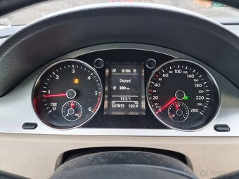 Predám Volkswagen Passat CC 2.0 TDI DSG - 8