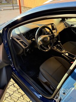 Ford Focus - 8