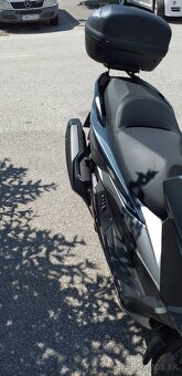 Honda Forza 350 - 8