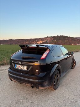 Ford Focus st225 2.5l 166kw - 8