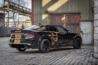 Dodge Charger 5.7 V8 Hemi 2022 DPH - 8