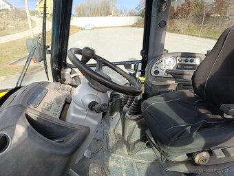 JCB 4CX s TP a ŠPZ - 8