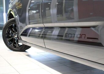 Volkswagen Multivan DSG Long Edition ACC / NezTop nafta - 8