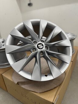 Nepoužité hliníkové disky 5x112 R19 Škoda Crystal - 8