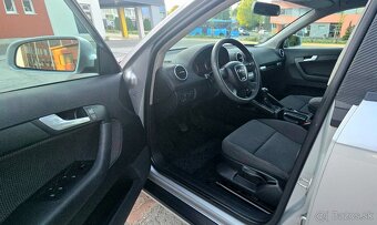 Audi A3 Sportback 1.9 TDI Attraction - 8