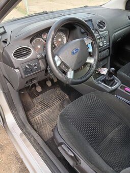 Ford Focus - 8