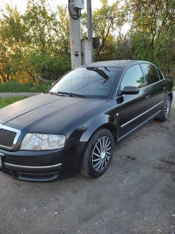 Predám škoda Superb 2,5 V6 114 kw - 8