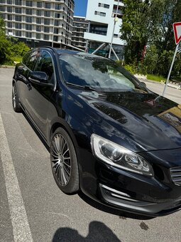 Volvo V60 Combi 84kw Manuál 2014 - 8