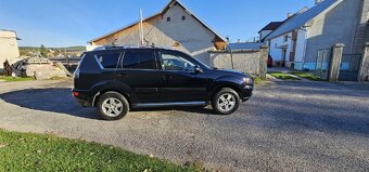 Mitsubishi Outlander 2.0 - 8