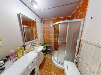 Predaj - 1-izb. - Jednoizbák na Adyho v Lučenci… - 8