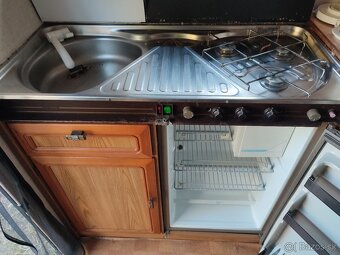 Buerstner 1100kg, WC 100km/h, STK - 8