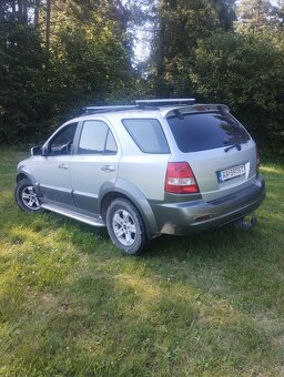 Kia Sorento - 8