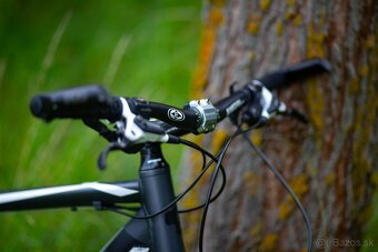 Bicykel CUBE ANALOG - 8