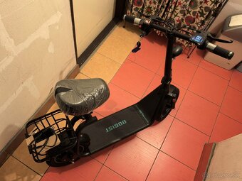 Elektricka kolobezka - 8