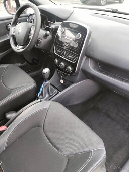 Renault Clio - 8