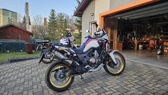 Honda africa twin crf 1000 - 8