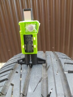 5x108 r16 Elektróny Ford - 8