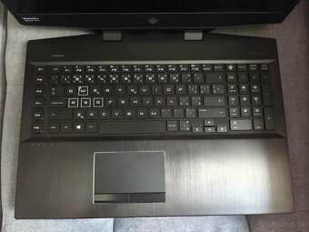 Gaming HP Omen 17-cb0015nc - 8