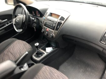 Kia ceed combi - 8